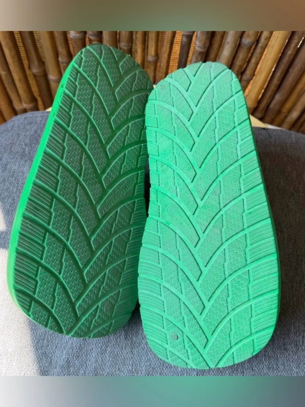 BOTTEGA VENNETA men’s rubber slides